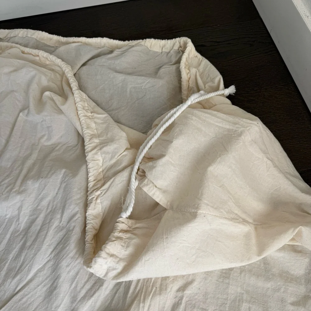 Cream Drawstring Bedding - Picture 2 of 2